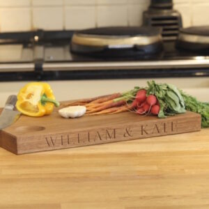 engraved-oak-chopping-boards-makemesomethingspecial-com