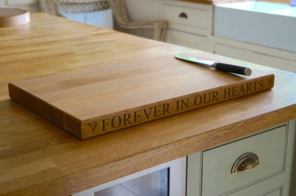 big-wooden-chopping-boards-makemesomethingspecial.co.uk