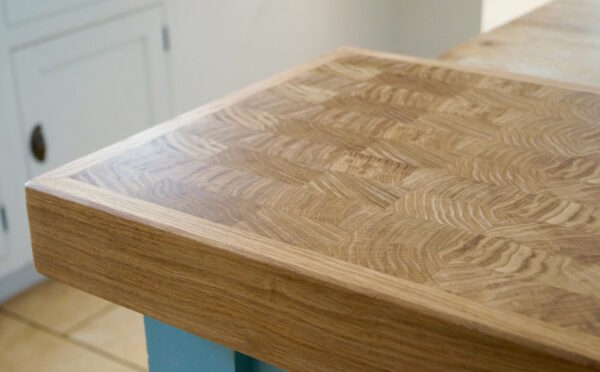 end-grain-board-with-frame-makemesomethingspecial.com