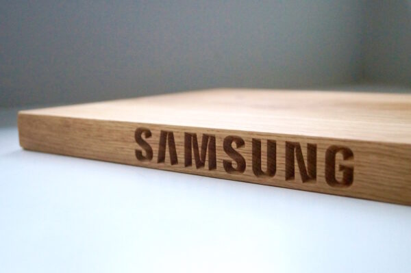 engraved-chopping-board-samsung-makemesomethingspecial.com