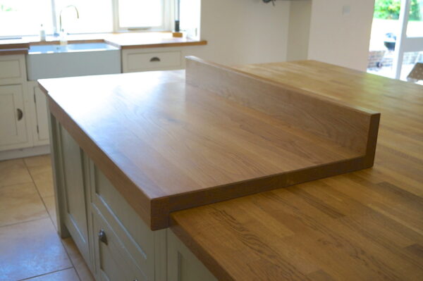 handmade-oak-chopping-boards-uk-makemesomethingspecial.co.uk