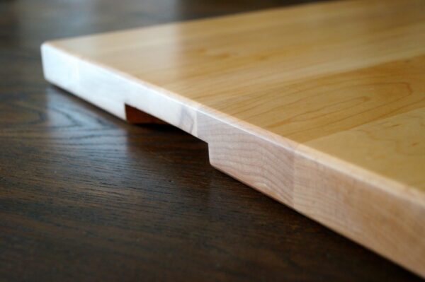 large-maple-chopping-board-makemesomethingspecial.co.uk