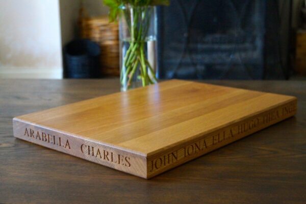 large-personalised-wooden-bread-boards-makemesomethingspecial.co.uk