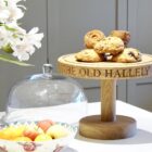 personalised-woden-cake-board