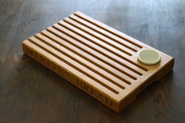 personalised-wooden-bread-boards-makemesomethingspecial.co.uk