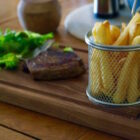 steak-board-chip-basket-makemesomethingspecial.com