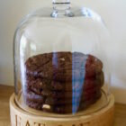 traditional-wooden-cake-stand-makemesomethingspecial.co.uk