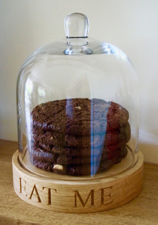 traditional-wooden-cake-stand-makemesomethingspecial.co.uk