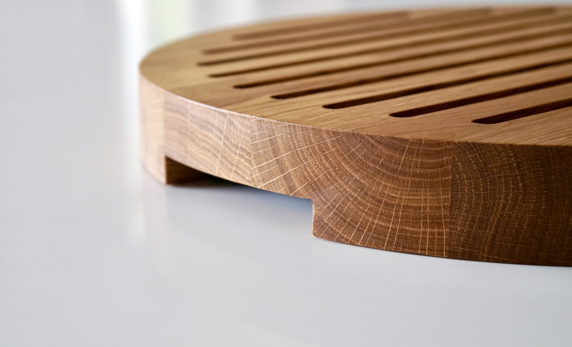 hand-made-oak-bread-boards