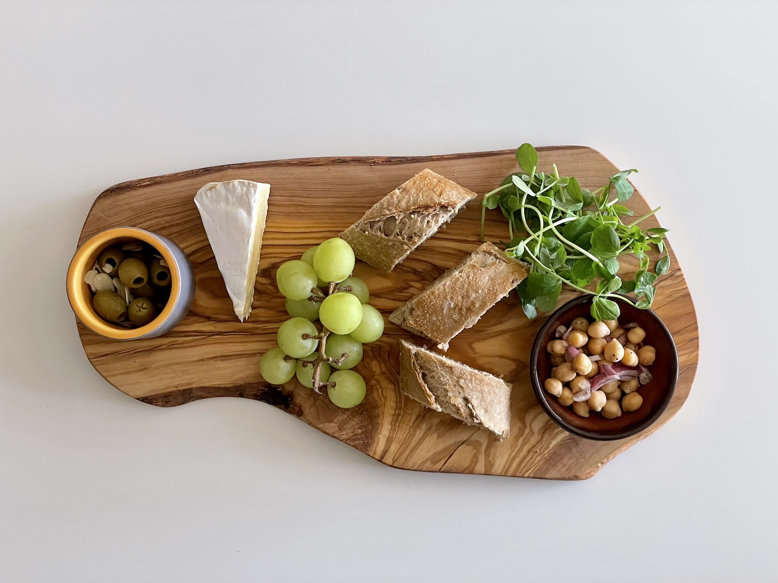 olive-wood-cheese-boards