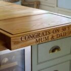 personalisd-wooden-chopping-board-with-lip-makemesomethingspecial.co.uk